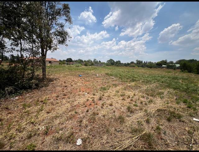 4,065M² VACANT LAND FOR SALE IN HENLEY ON KLIP